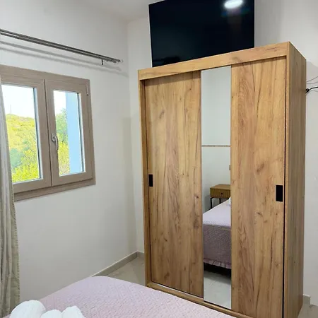 Apartment Attinie *